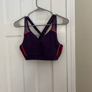 Sports bra